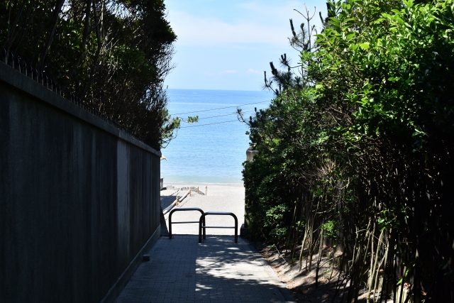 今年の夏は東京近郊の海で遊ぼう♪都内から気軽に行けるオススメ海水浴場